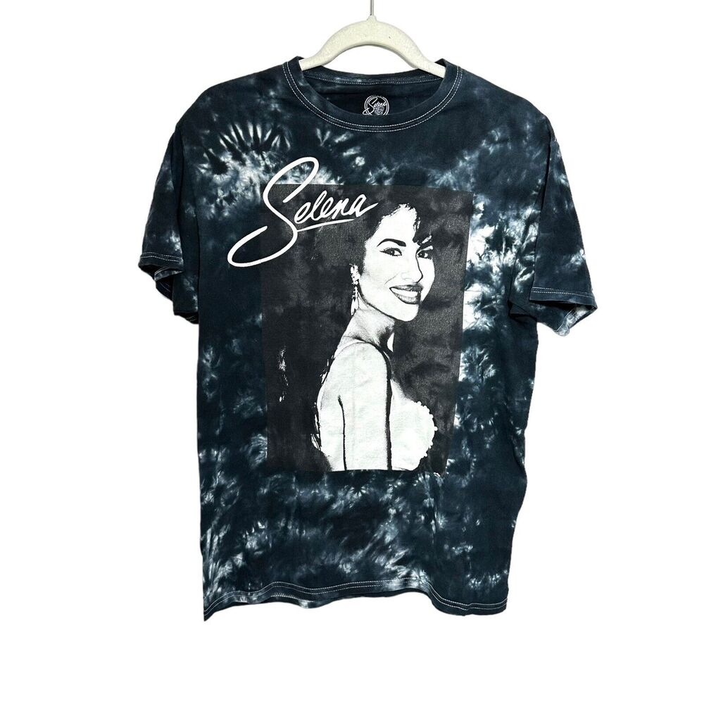 Selena Quintanilla Tie-Dye T-Shirt Sz M Gray Blue White Tour Merch Graphic Tee